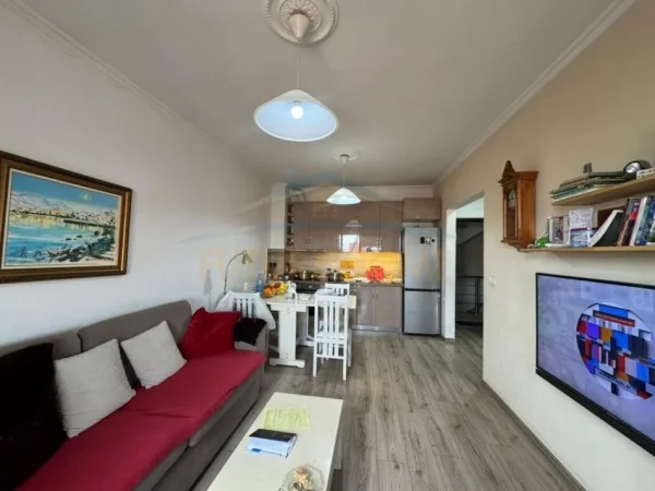 Tirane, shitet apartament 1+1 Kati 6, 56 m² 122.000 € 