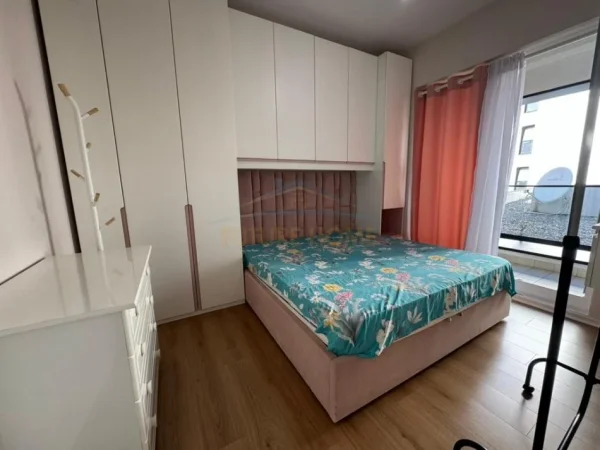 Tirane, shitet apartament 1+1+Ballkon Kati 7, 71 m² 155.000 € (Jordan Misja)