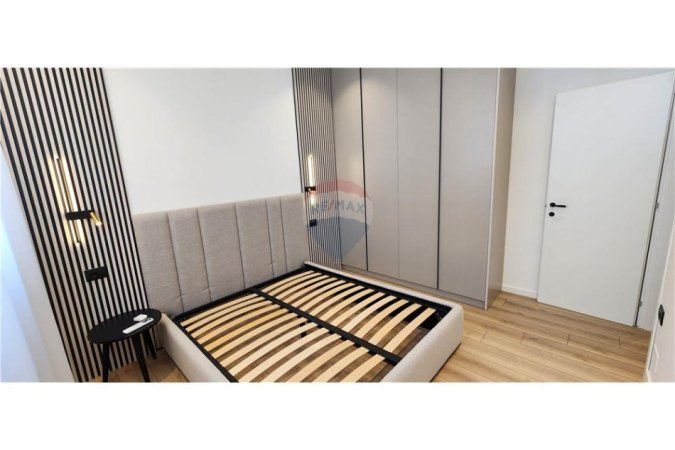 Tirane, shitet apartament 1+1 Kati 1, 57 m² 122.000 € 