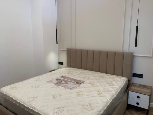 Tirane, jepet me qera apartament 1+1 Kati 1, 70 m² 800 € (Kodra e Diellit.)