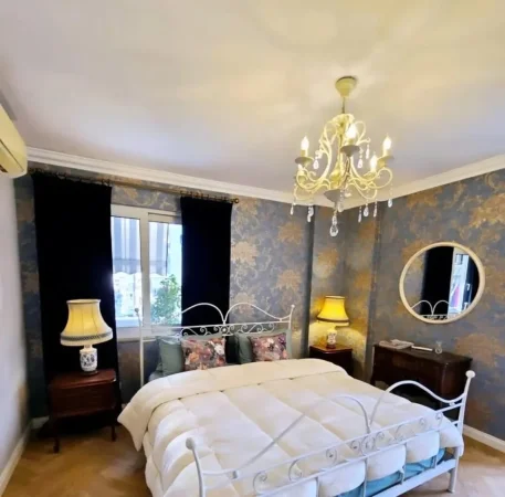 Tirane, shitet apartament 2+1 , 160 m² (air albania)