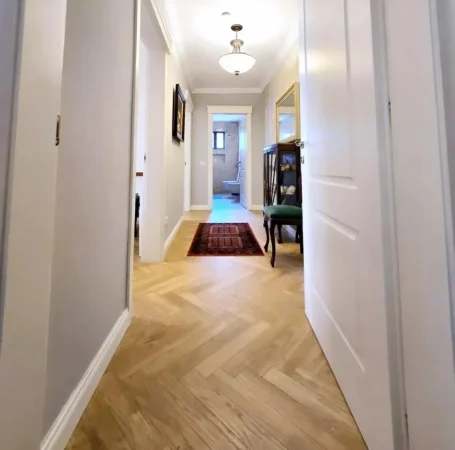 Tirane, shitet apartament 2+1 , 160 m² (air albania)