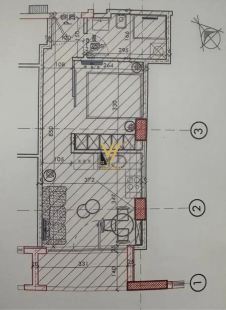 Tirane, jepet me qera zyre Kati 1, 50 m² 750 € (RRUGA ISLAM ALLA)