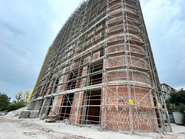 Tirane, shitet apartament 2+1+Aneks+Ballkon Kati 7, 115 m² 189.000 € (Ali Dem)