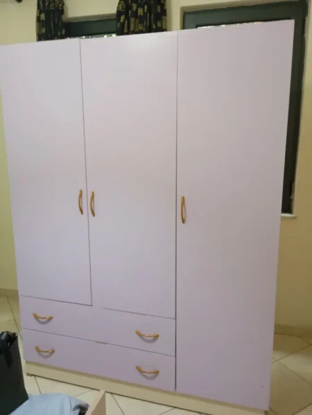 Tirane, shes Shitet dolllap