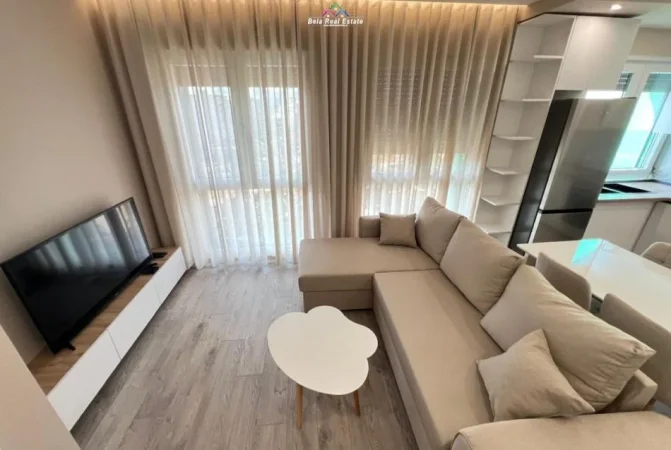 Tirane, jepet me qera apartament 1+1 Kati 6, 60 m² 650 € (Rruga Jordan Misja)