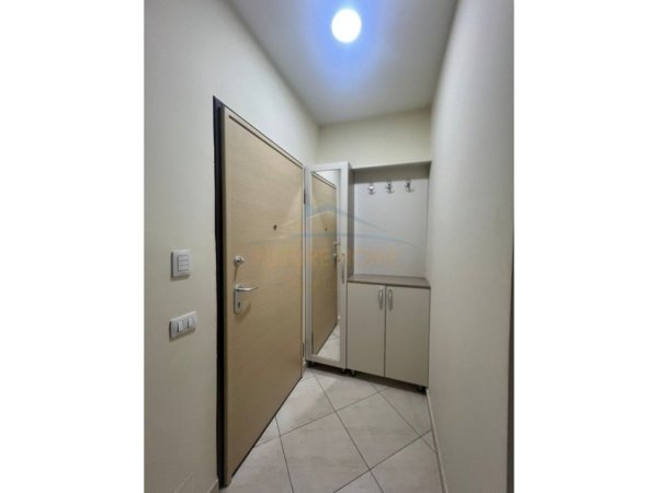 Tirane, shitet apartament 1+1 Kati 8, 78 m² 105.000 €