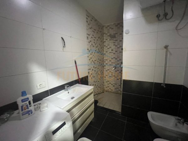 Tirane, shitet apartament 1+1 Kati 8, 78 m² 105.000 €
