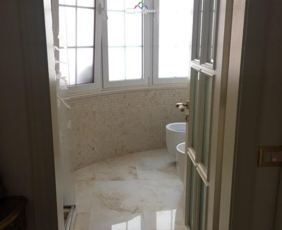 Tirane, shes apartament 2+1 Kati 4, 125 m² 400.000 € (Liqeni i Thate)