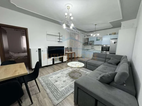 Tirane, jepet me qera apartament 2+1 Kati 6, 75 m² 550 € (Rruga Asim Vokshi)