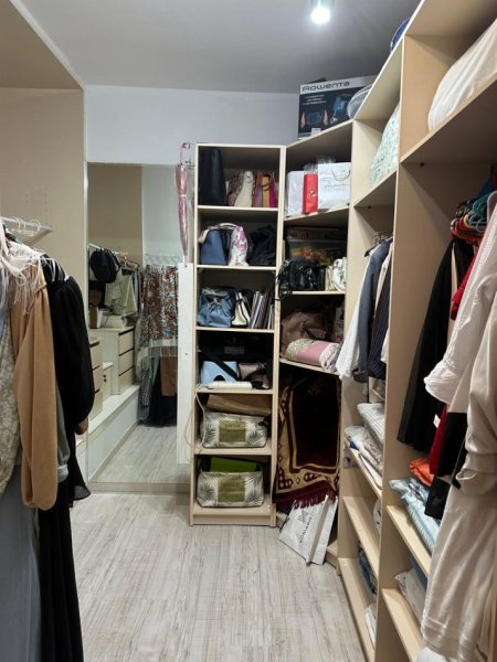 Tirane, shitet duplex 2+1 Kati 4,5, 134 m² 175.000 € (Astir)