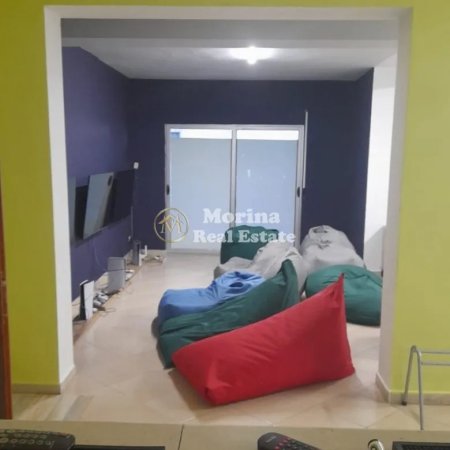 Tirane, jepet me qera ambjent biznesi Kati 1, 187 m² 1.500 € (Rruga Bill Klinton)