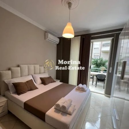 Tirane, jepet me qera apartament 1+1+Ballkon Kati 2, 70 m² 600 € (Rruga Peti)