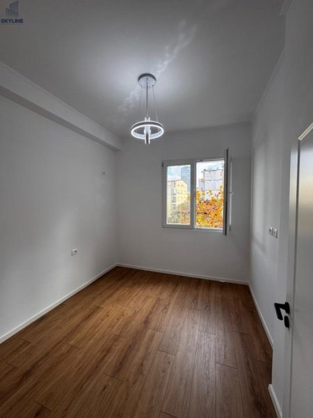 Tirane, shitet apartament 2+1 Kati 4, 73 m² 168.000 € (Rruga Mine Peza)