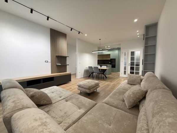 Tirane, shes apartament 2+1+Aneks+Ballkon Kati 3, 124 m² 265.000 € 