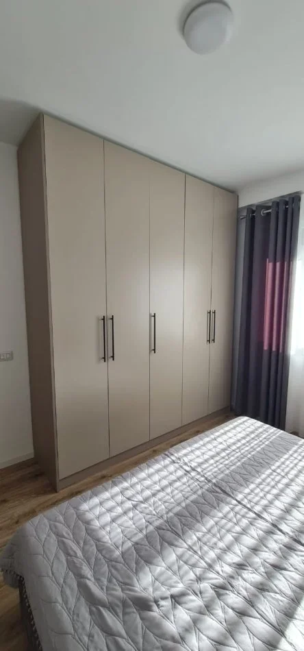 Tirane, jepet me qera apartament 1+1 Kati 5, 65 m² 550 € 