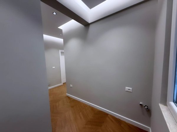 Tirane, shitet apartament 2+1 , 90 m² (Taiwan)