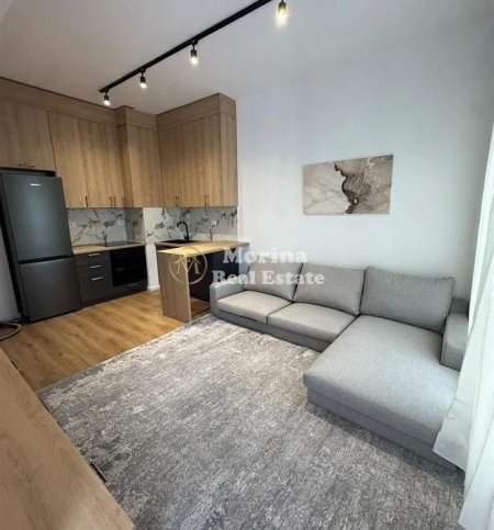 Tirane, jepet me qera apartament 1+1 Kati 6, 65 m² 520 € (Kompleksi Kadiu)