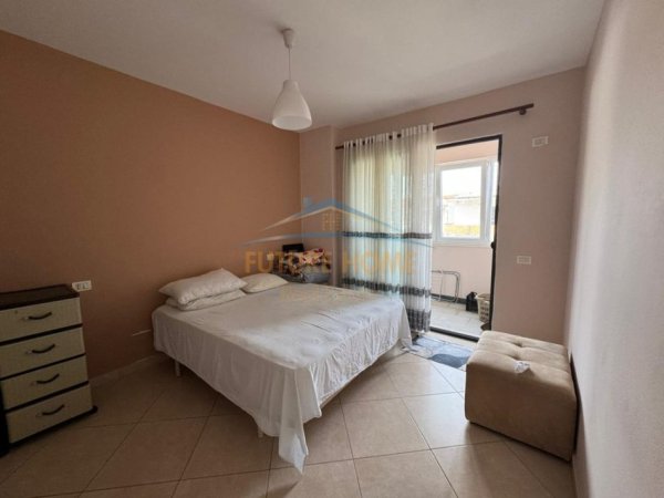 Tirane, jepet me qera apartament 2+1+Ballkon Kati 2, 103 m² 550 € (Unaza e Re)