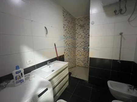 Tirane, shitet apartament 1+1 Kati 9, 78 m² 105.000 € 