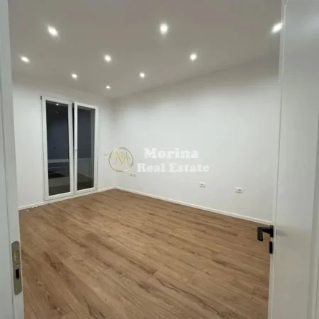 Tirane, shitet apartament 2+1 Kati 4, 73 m² 168.000 € (Rruga e Durresit)
