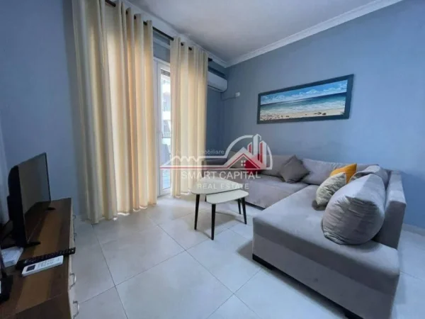 Vlore, jepet me qera apartament 2+1+Aneks+Ballkon Kati 3, 1 m² 550 € 
