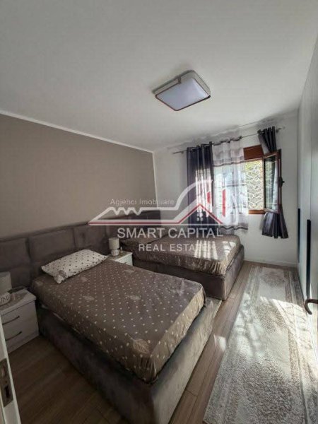 Vlore, shitet apartament 1+1+Ballkon Kati 1, 54 m² 