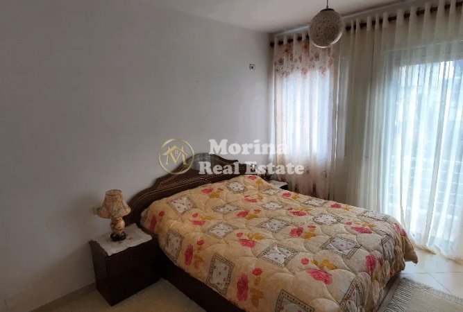 Tirane, jepet me qera apartament 2+1 Kati 4, 80 m² 700 € (Rruga Haxhi Dalliu)