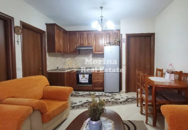 Tirane, jepet me qera apartament 2+1 Kati 4, 80 m² 700 € (Rruga Haxhi Dalliu)