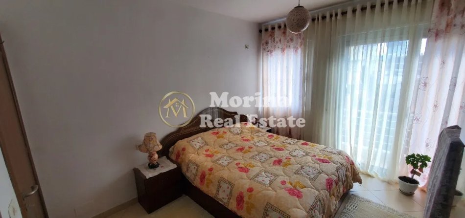 Tirane, jepet me qera apartament 2+1 Kati 4, 80 m² 700 € (Rruga Haxhi Dalliu)