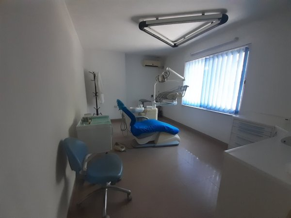 Tirane, shitet ambjent biznesi Kati 2, 87 m² 250.000 €