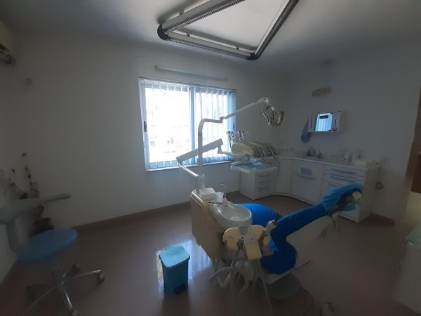 Tirane, shitet ambjent biznesi Kati 2, 87 m² 250.000 €