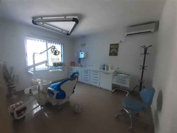 Tirane, shitet ambjent biznesi Kati 2, 87 m² 250.000 €