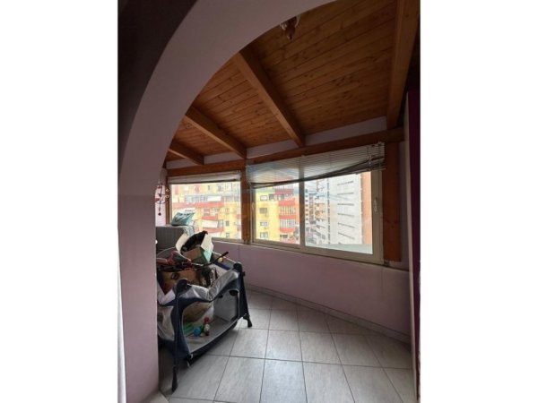 Tirane, shitet apartament 2+1+Ballkon Kati 6, 105 m² 145.000 € (Unaza e Re)