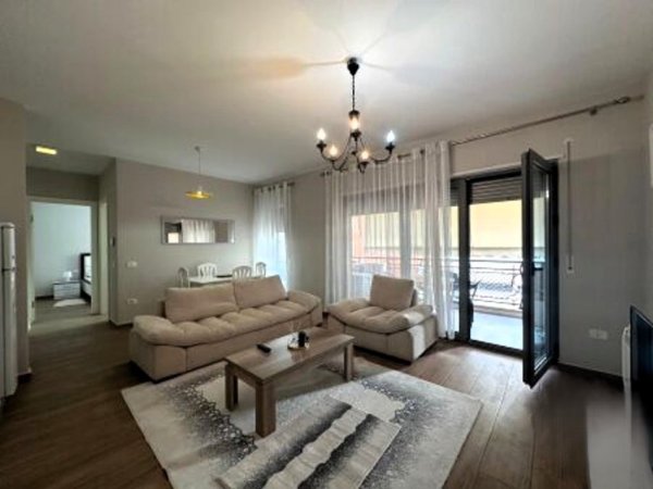 Tirane, jepet me qera apartament 1+1 Kati 7, 71 m² 800 € (Komplelsi Deliorgji)