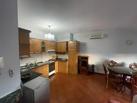 Tirane, shitet apartament 2+1 Kati 5, 106 m² 270.000 € 
