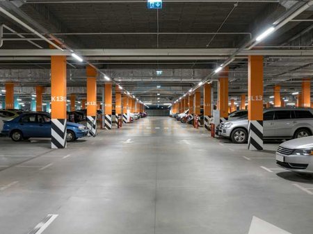 Tirane, shitet garazh | post parkimi Kati -1, 