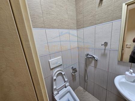 Tirane, jepet me qera apartament 2+1 Kati 2, 100 m² 650 € 
