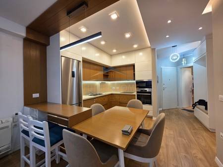 Tirane, jepet me qera apartament 2+1 Kati 3, 96 m² 950 € 