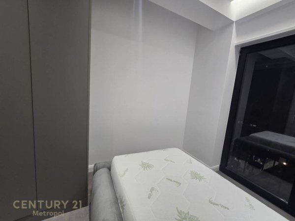 Tirane, jepet me qera apartament 3+1+Aneks+Ballkon Kati 5, 105 m² 1.500 € (Kodra e Diellit , Residence)