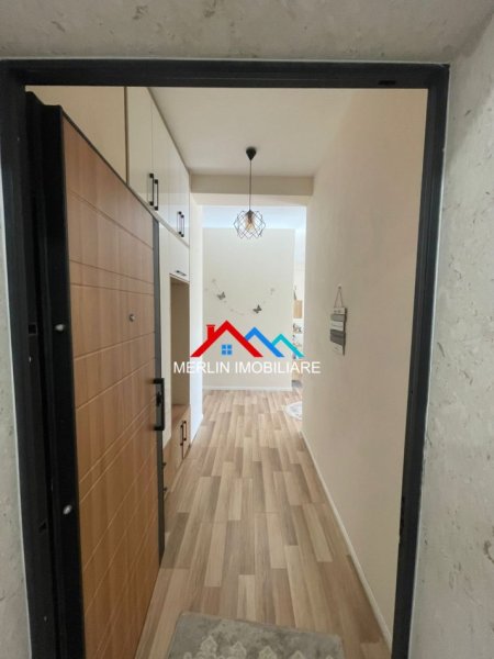 Tirane, jepet me qera apartament 2+1+Ballkon Kati 3, 107 m² 775 € (KINOSTUDIO)