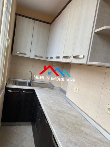 Tirane, jepet me qera apartament 1+1+Ballkon Kati 4, 48 m² 415 € (RR, SHYQYRI ISHMI, SHKOLLA E BALETIT)