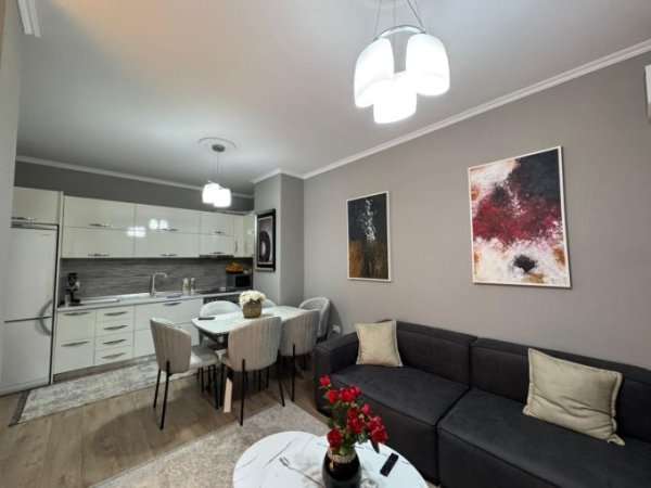 Tirane, jepet me qera apartament 1+1 Kati 6, 64 m² 500 € (ne Astir, Kompleksi Molla.)