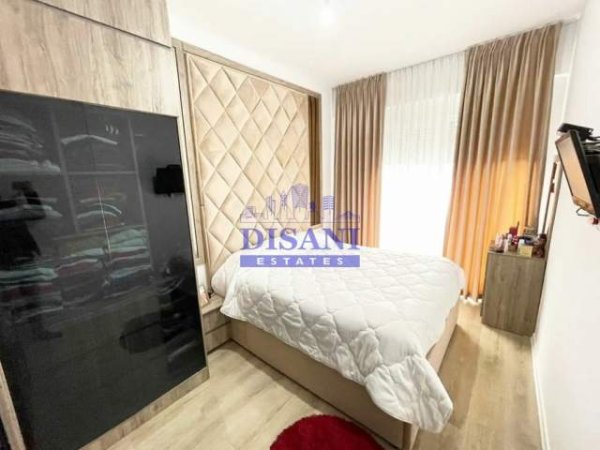 Tirane, jepet me qera apartament 1+1+BLK Kati 7, 57 m² 600 Euro (21 DHJETORI)