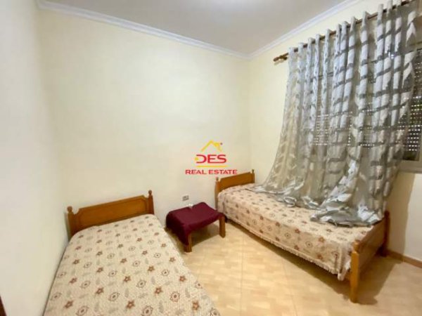 Vlore, shitet shtepi 1 Katshe Kati 0, 67 m² 90.000 Euro (Rruga Bektash Cakrani)