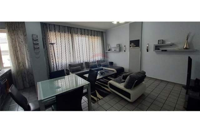 Tirane, jepet me qera apartament 2+1+BLK Kati 3, 100 m² 420 Euro (Eduard Mano)