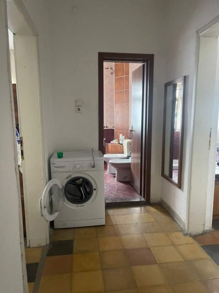 Tirane, jepet me qera apartament 2+1 Kati 4, 90 m² 450 Euro (Rruga Muhamet Gjollesha Tiranë,Shqipëria)