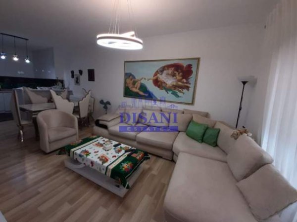 Tirane, shitet apartament 3+1+BLK Kati 3, 148 m² 208.000 Euro (Kompleksi Panorama)