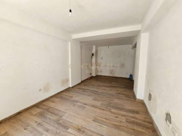 Tirane, shitet apartament 2+1+BLK Kati 6, 95 m² 105.000 Euro
