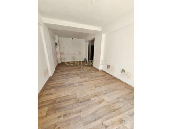 Tirane, shitet apartament 2+1+BLK Kati 6, 95 m² 105.000 Euro